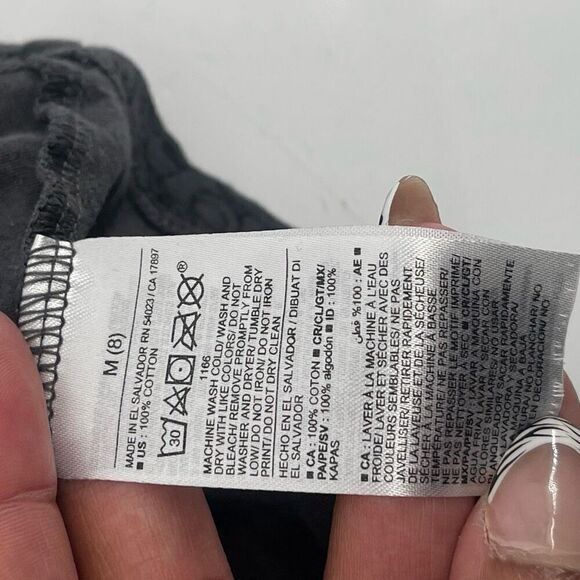 Old Navy Gender Neutral Kid’s Super Mario Graphic Printed Short Sleeve Tee Sz 8 - Picture 7 of 9